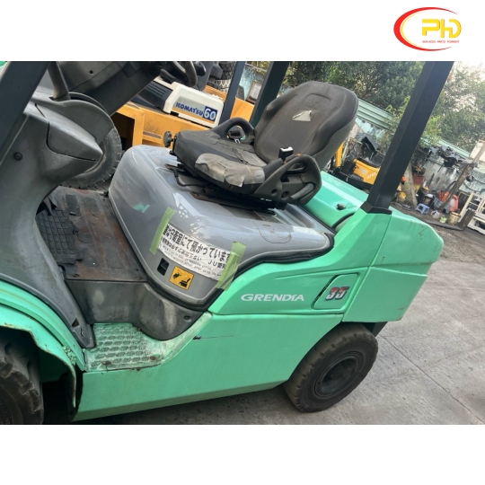Xe nâng Dầu hiệu Misubishi