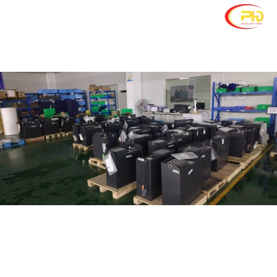 Ắc quy xe nâng Lithium