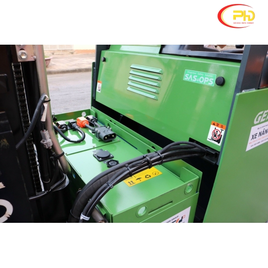 Ắc quy xe nâng Lithium