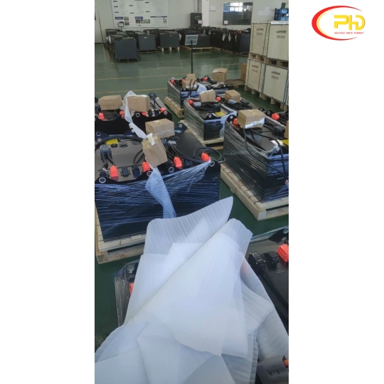 Ắc quy xe nâng Lithium